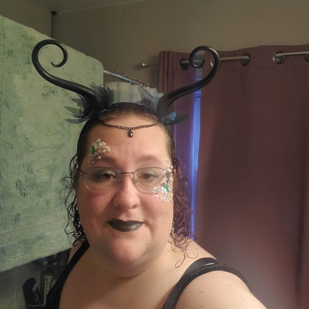 Jen aka Dpfesh
