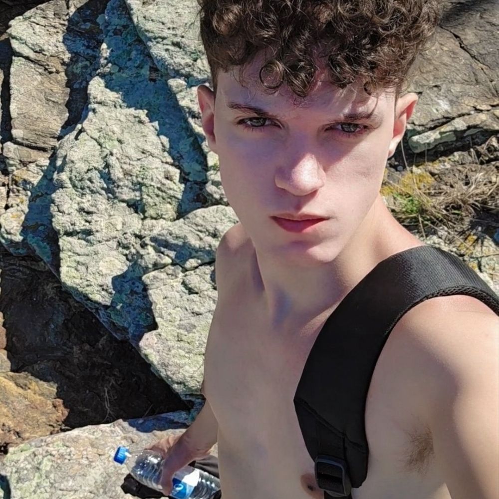 Curl Bryant