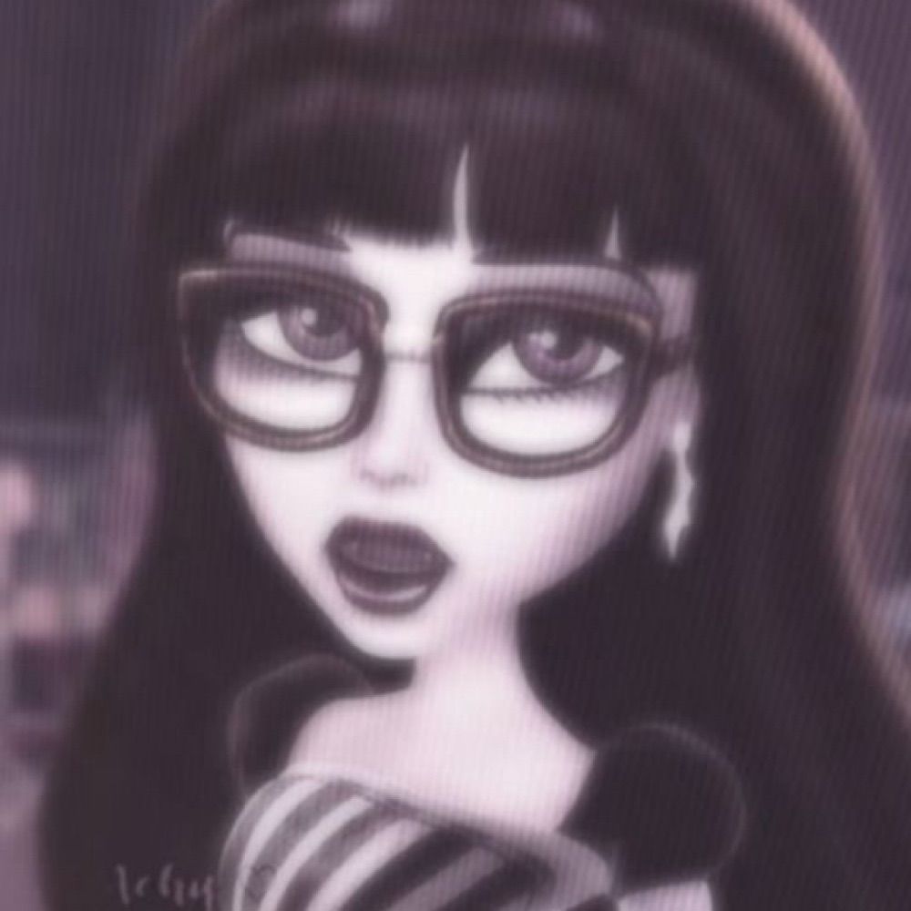 ℒ𝓊𝓏
