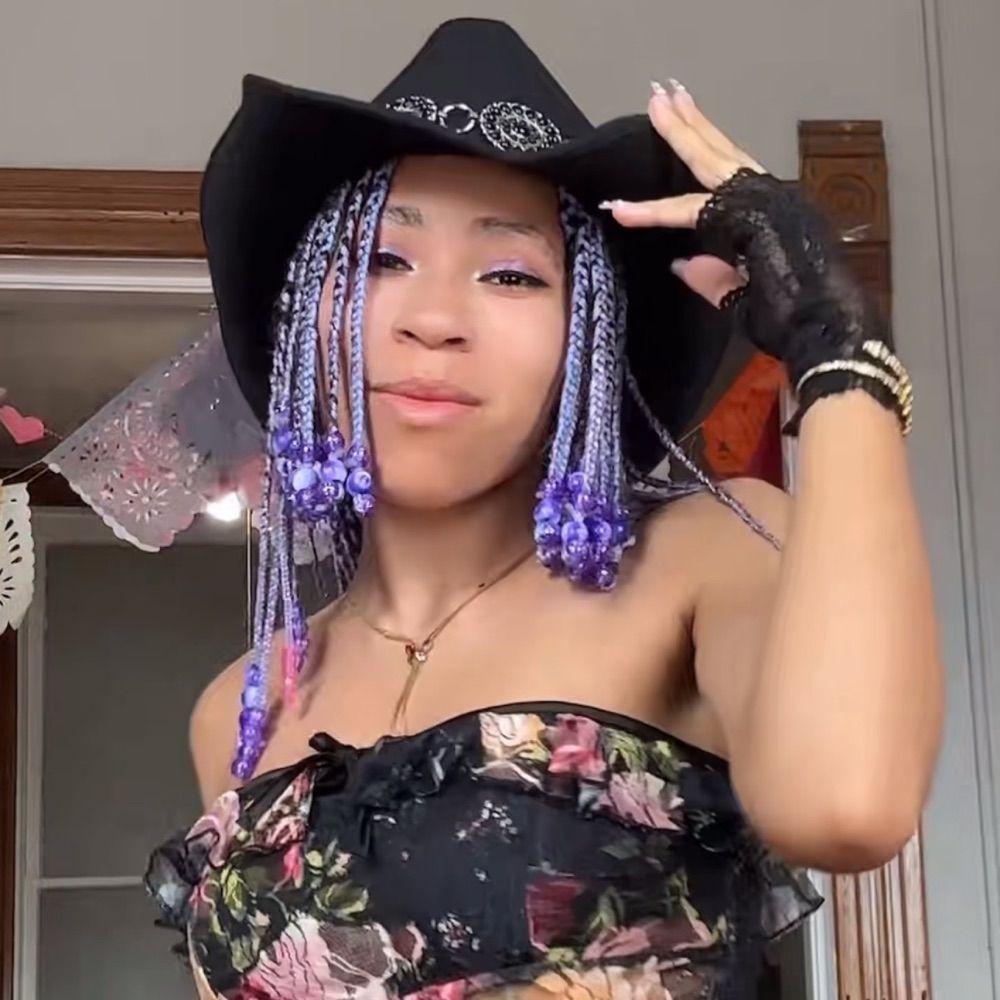 ✨Myana Zhanè✨