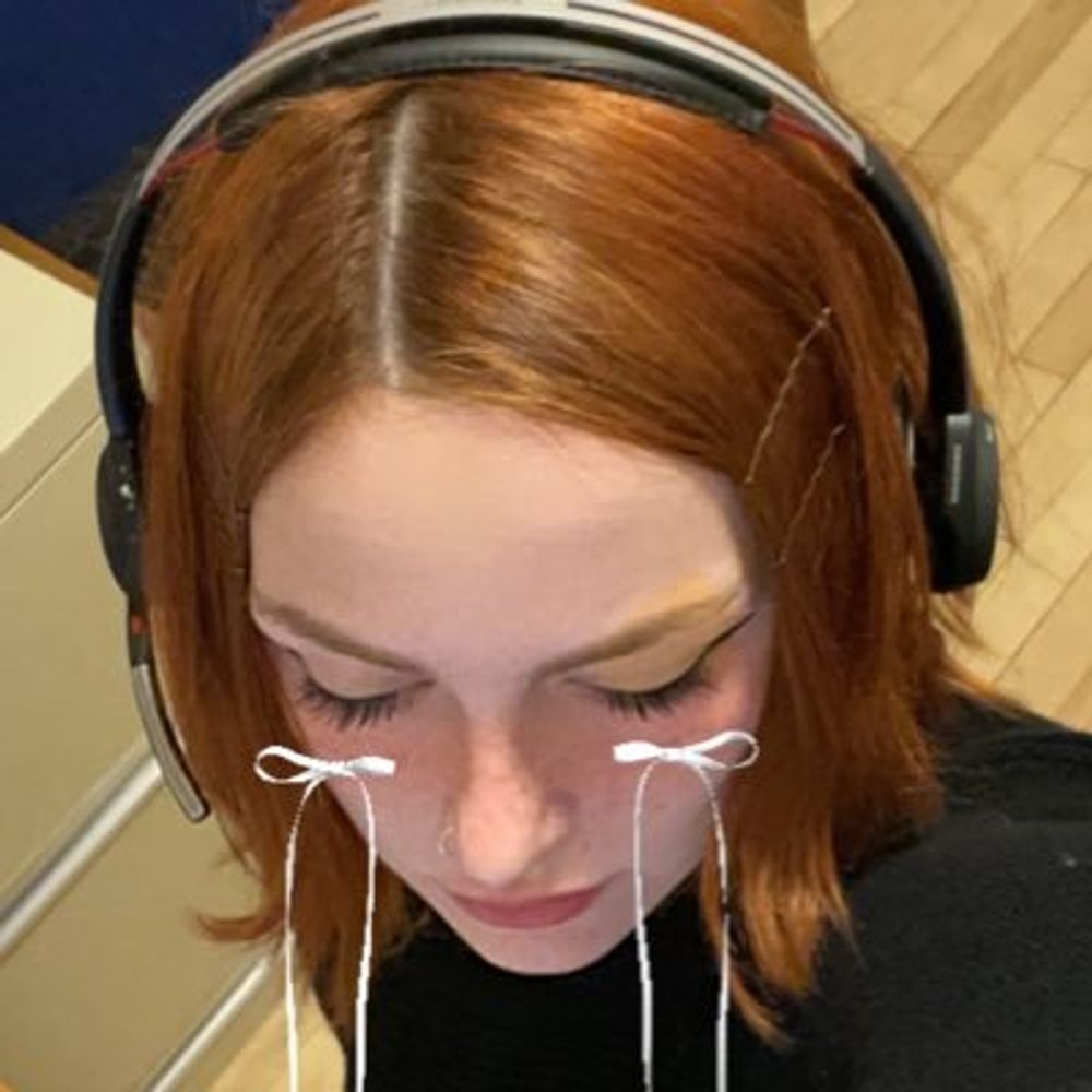 em