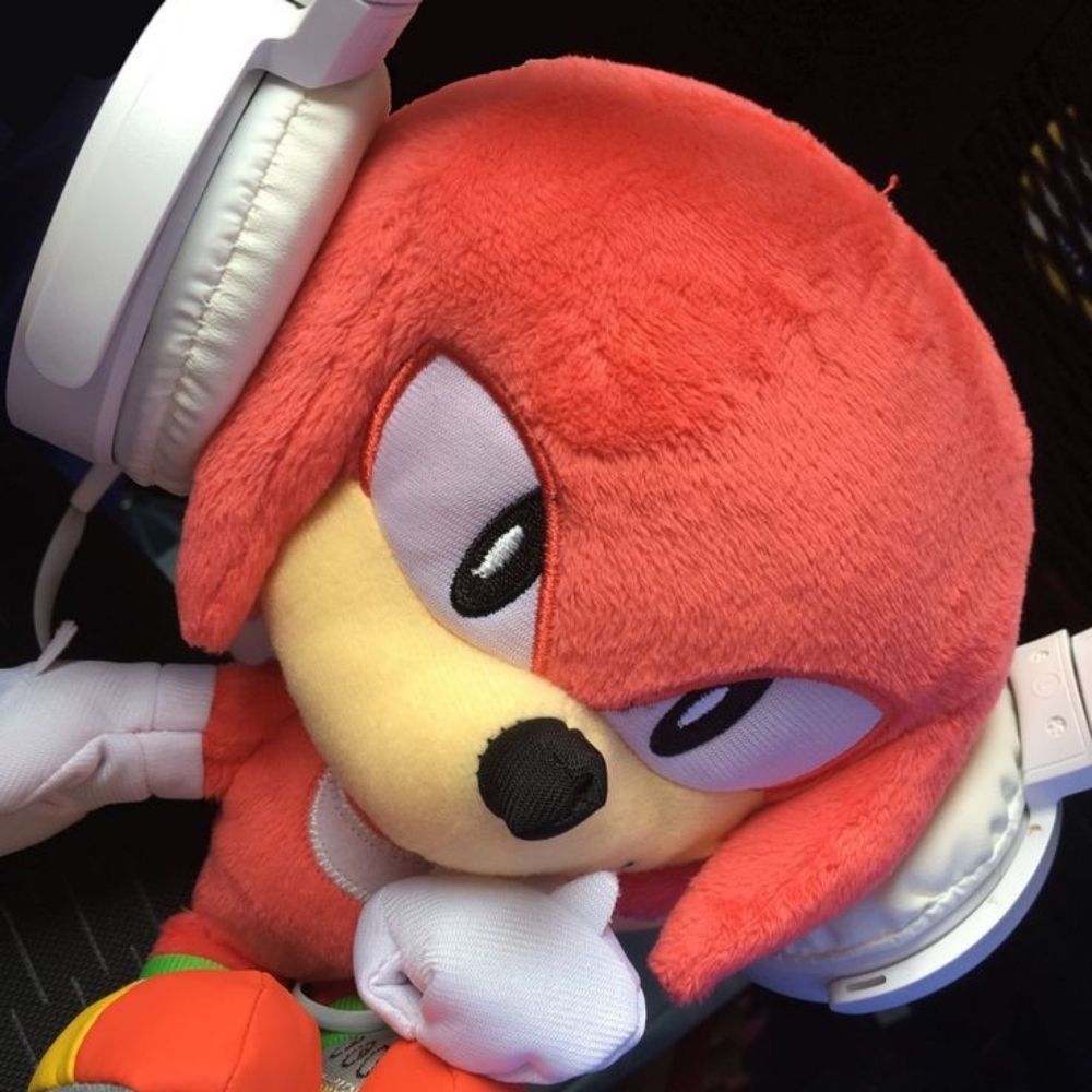 Daily sonic plushies