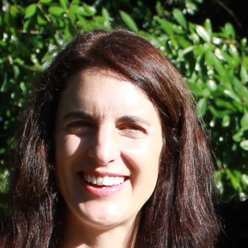 Carolyn Petersen