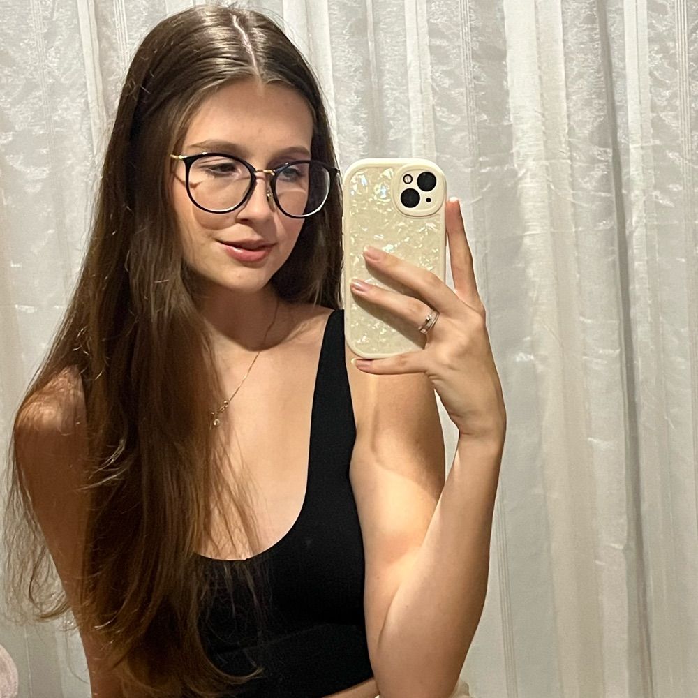 nicole