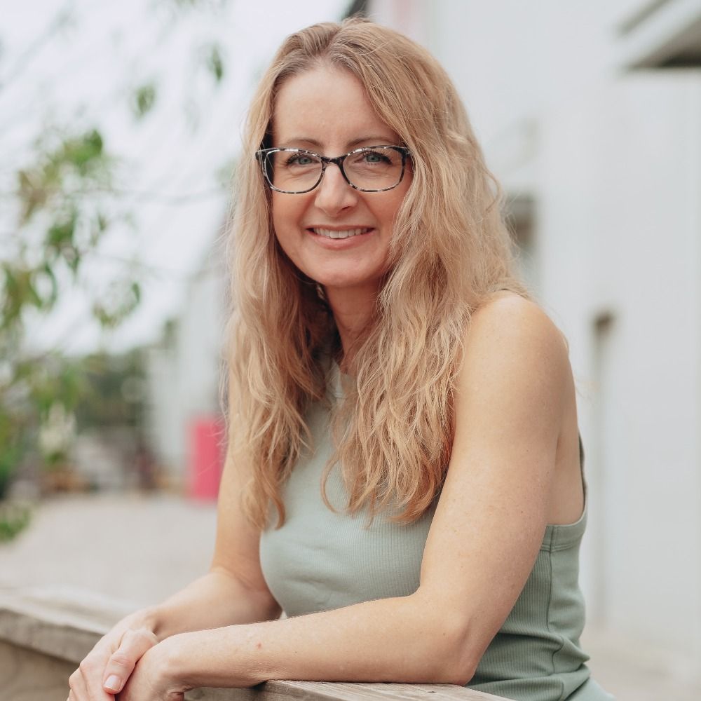 Jennifer Hiller