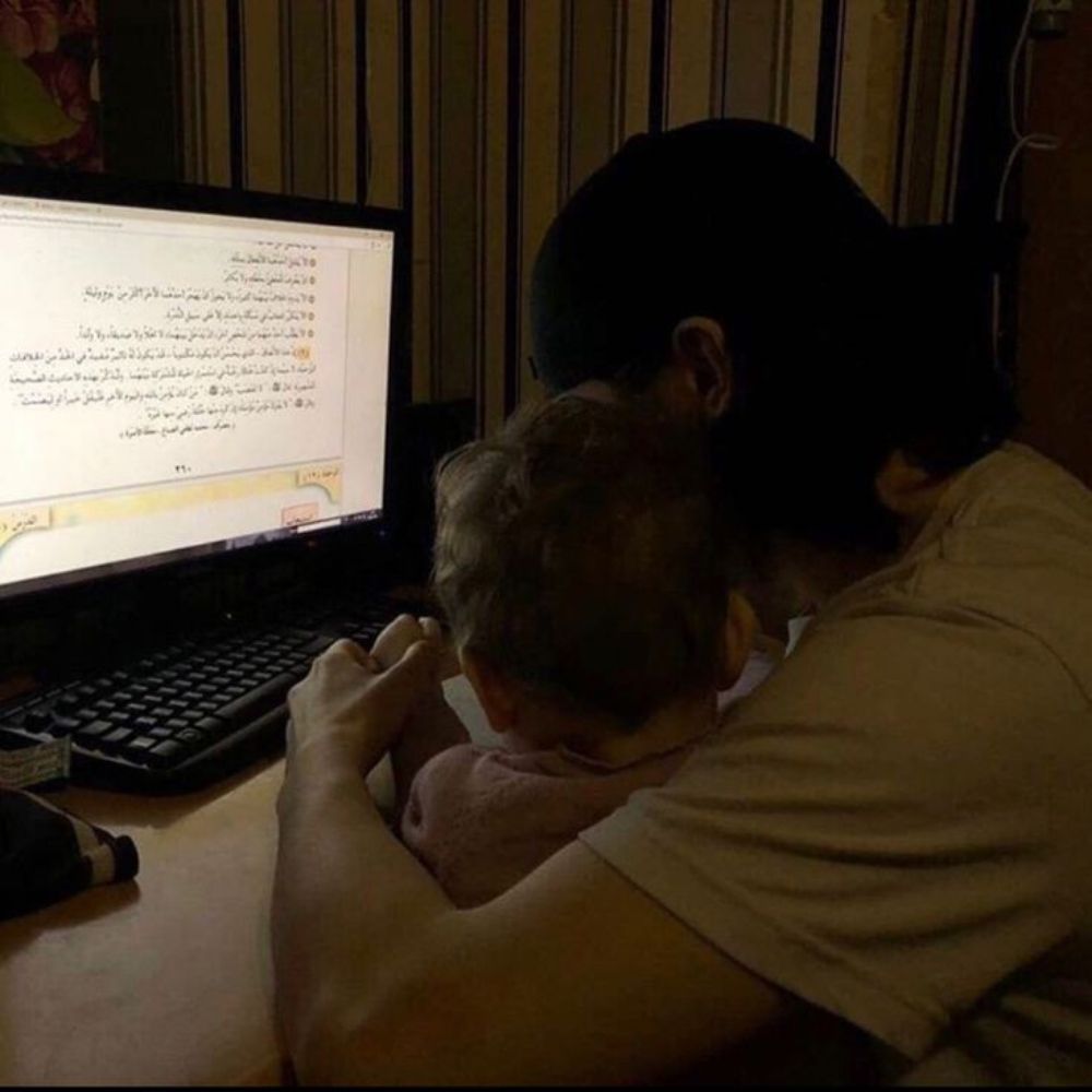 أي حاجة 