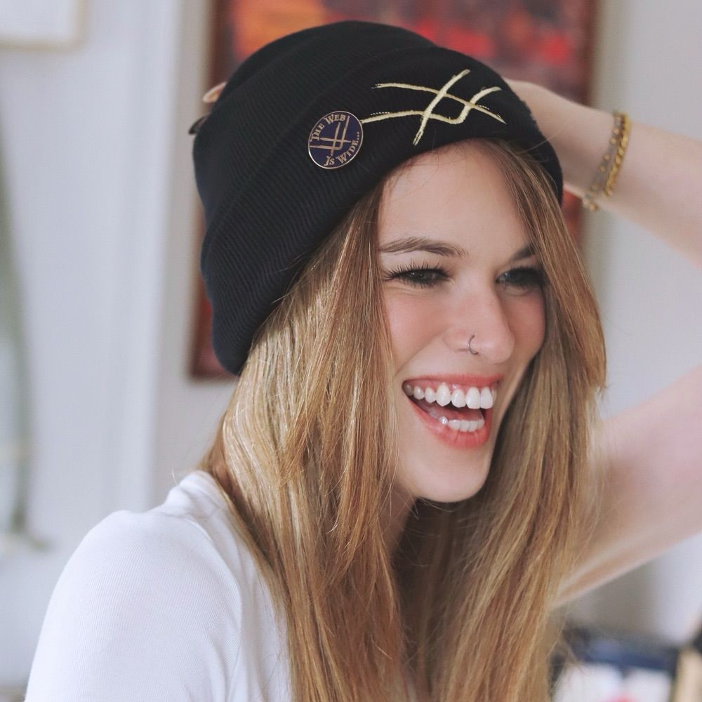 Hollie B