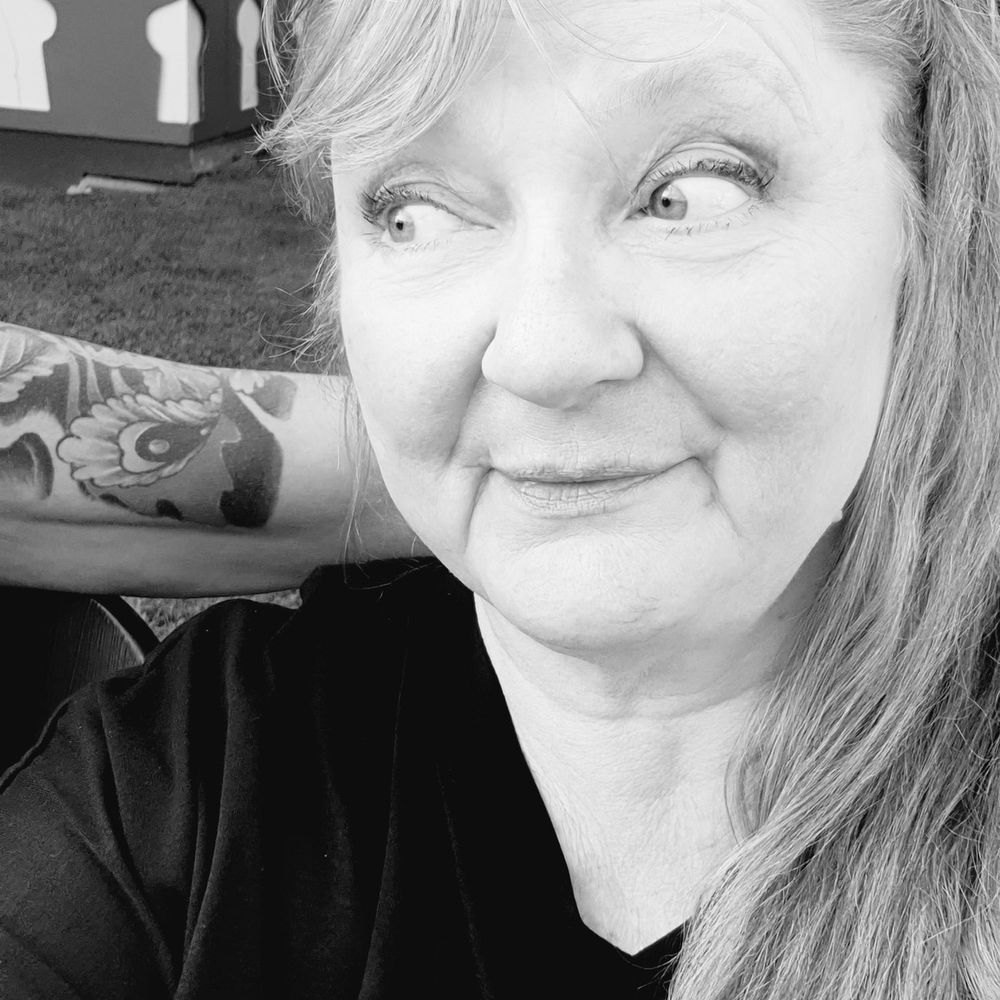 Helen W Lee