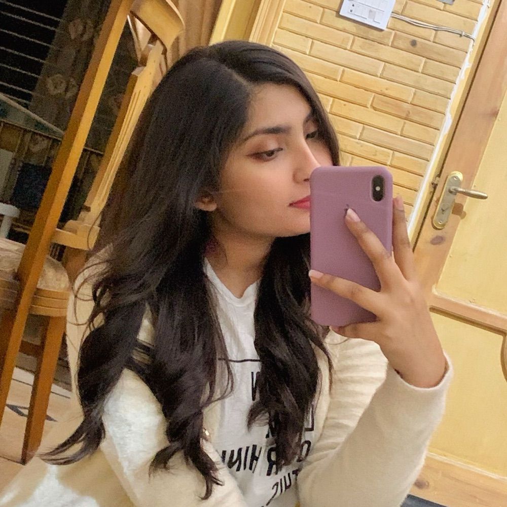 Laraib🧣🏹🤍🏎️