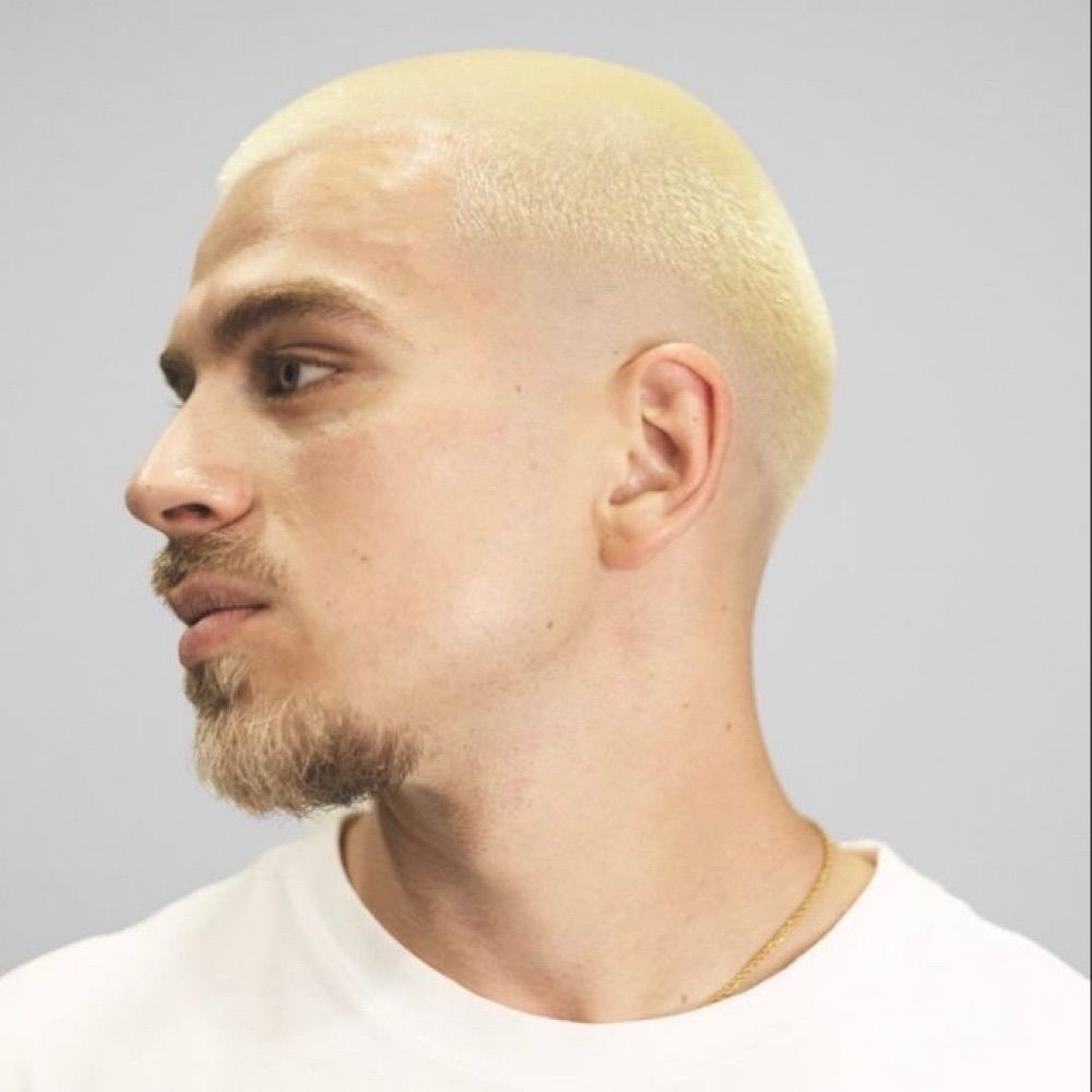 𝐹.