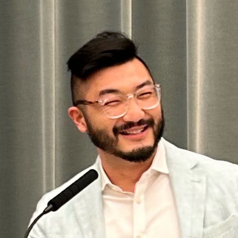 Howard Wang