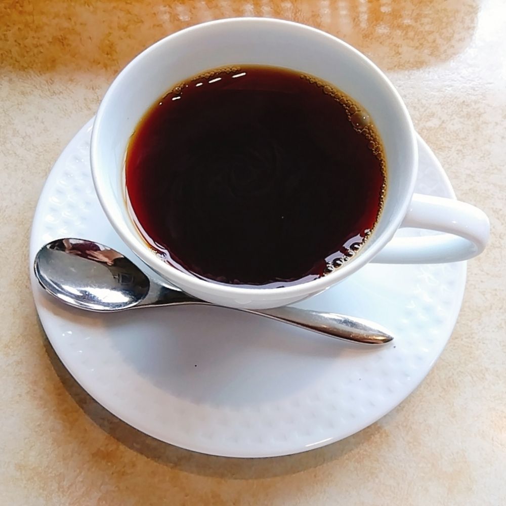 きたに