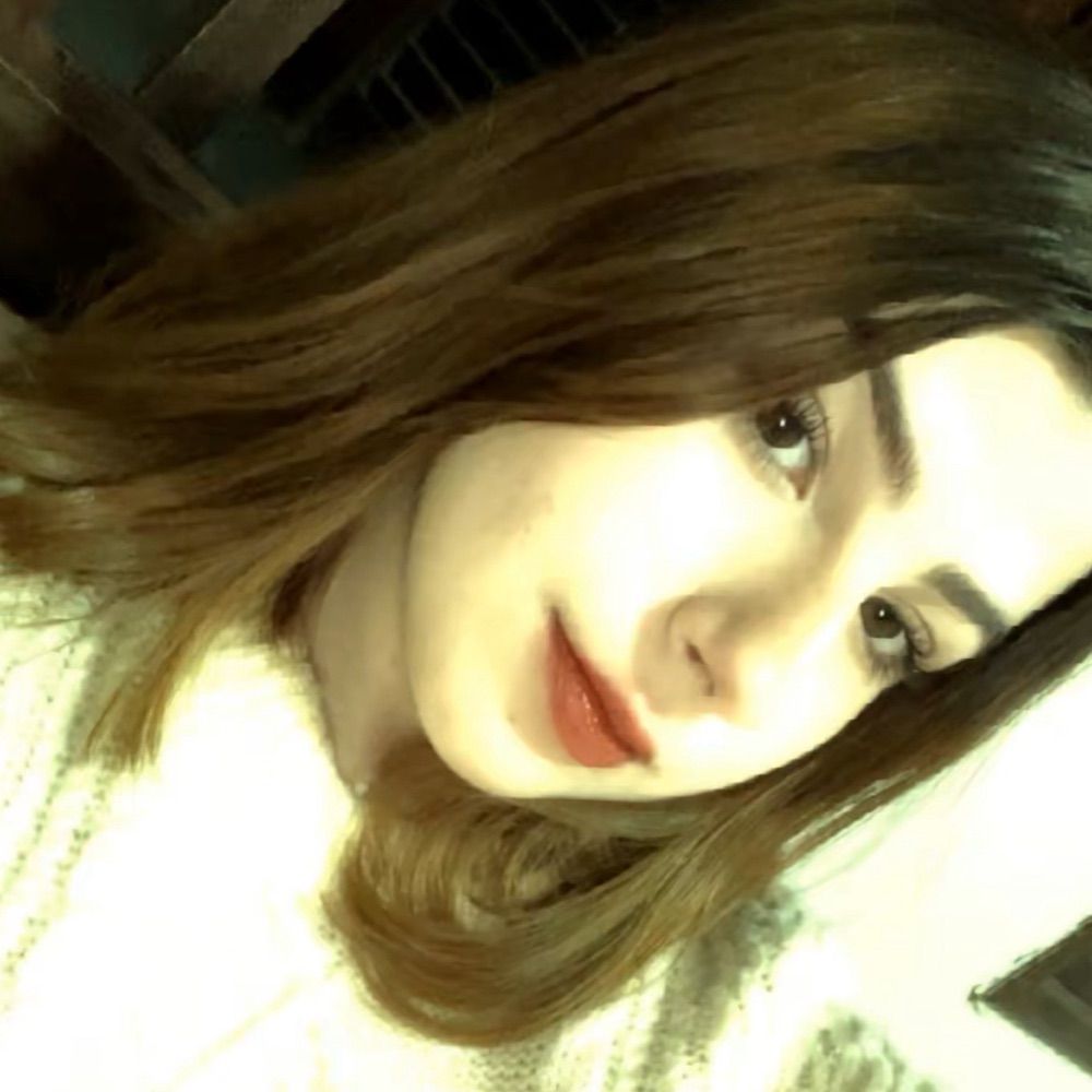 juli ୭ৎ⋆ ࣪.
