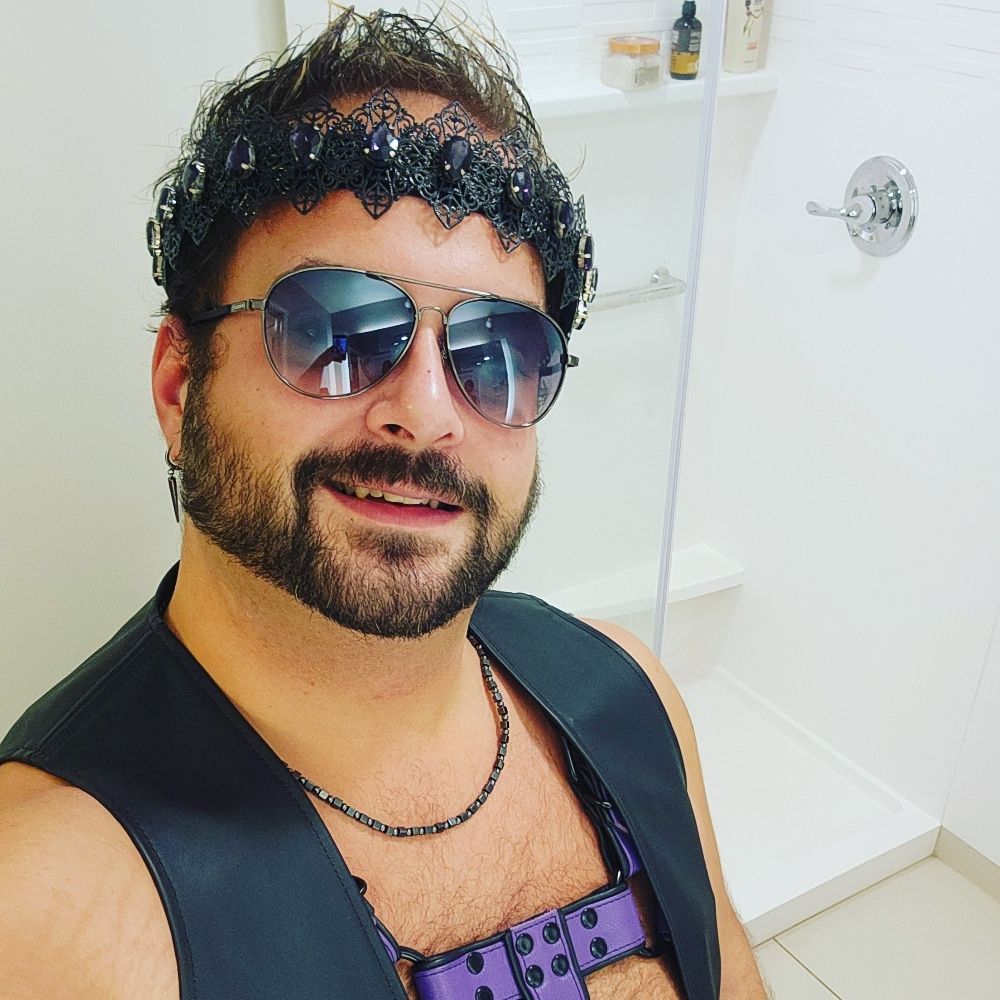 Gay Pirate King