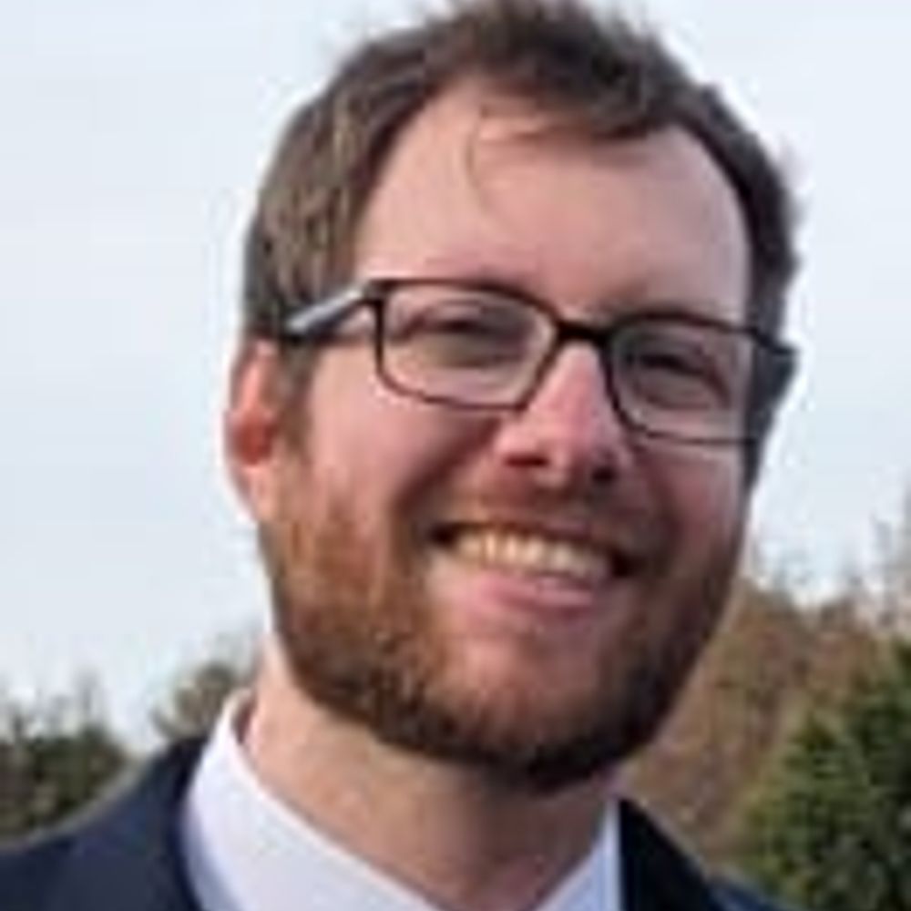 Dr Scott McKinnon