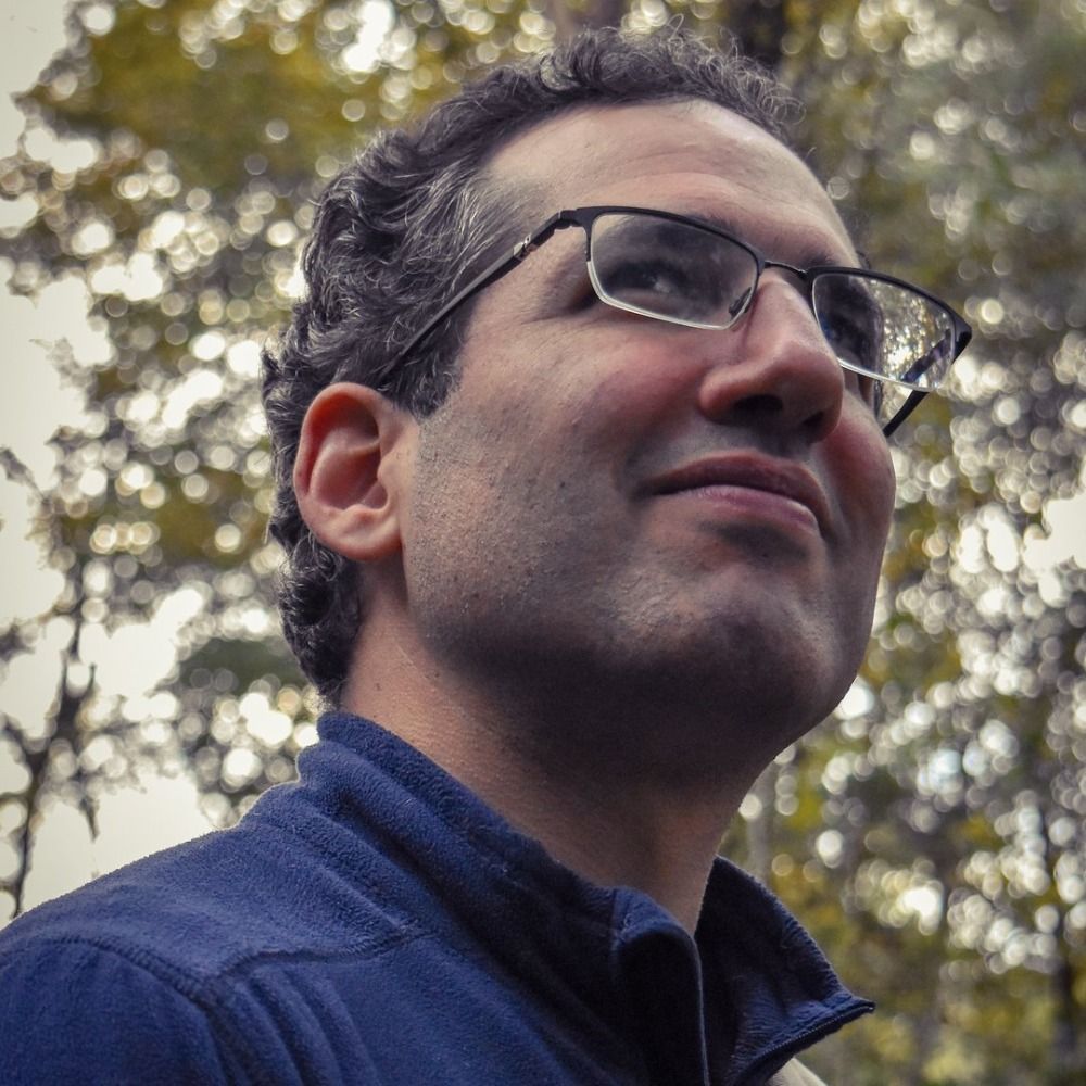 Iván Moya Diez