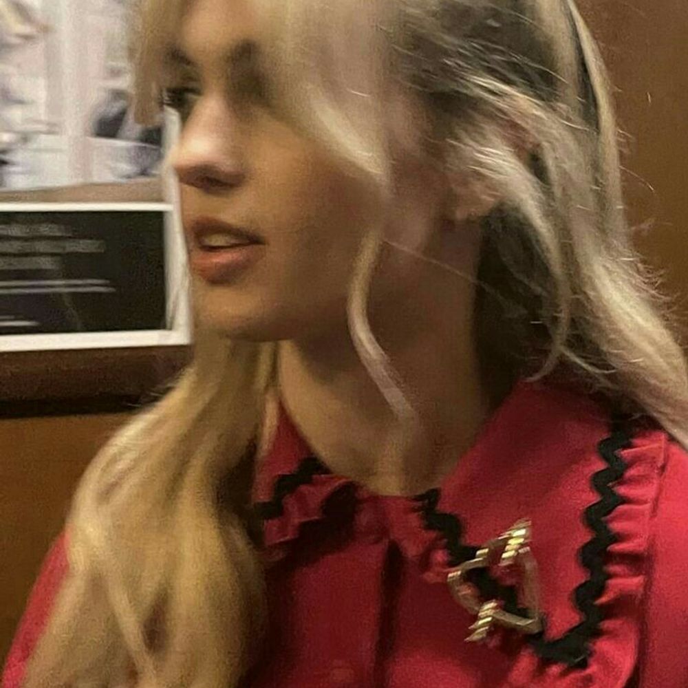 liz. julia's gf