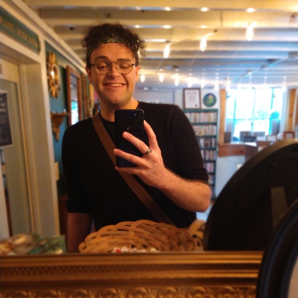 L.P. Greear (he/him) 🍉