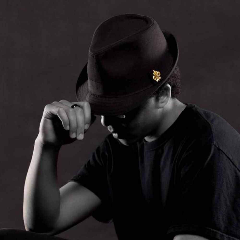 Leon Daydreamer