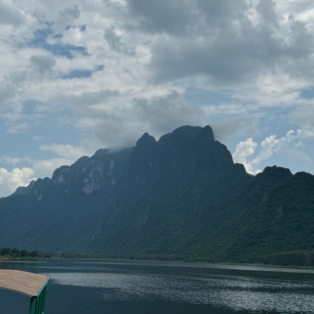 octoberstar.bsky.social