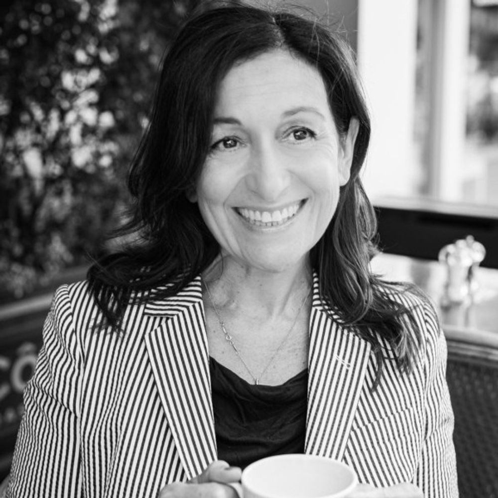 Nathalie Reis | French Translator and Copywriter
