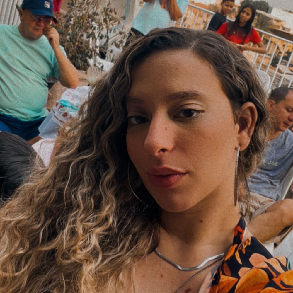 Loira🦋