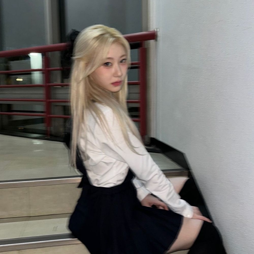 ria🫧 saw txt!!! seeing skz!