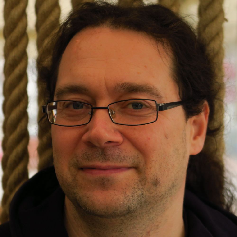 David Castleton (Author)