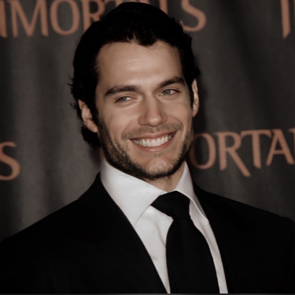 𝐒𝐓𝐄𝐏𝐇; 𝐎 𝐏𝐄𝐈𝐓𝐔𝐃𝐎.