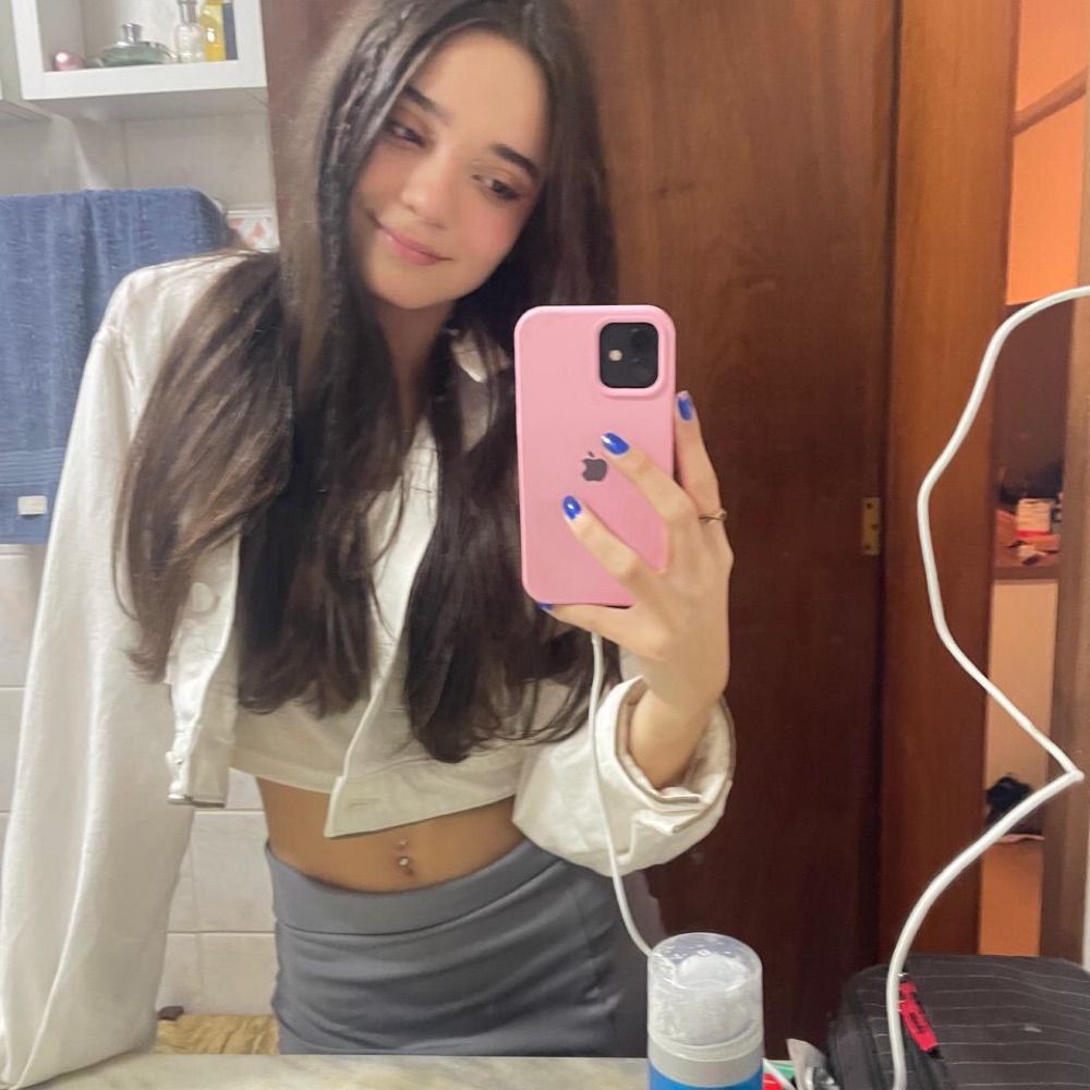 Lari 💛