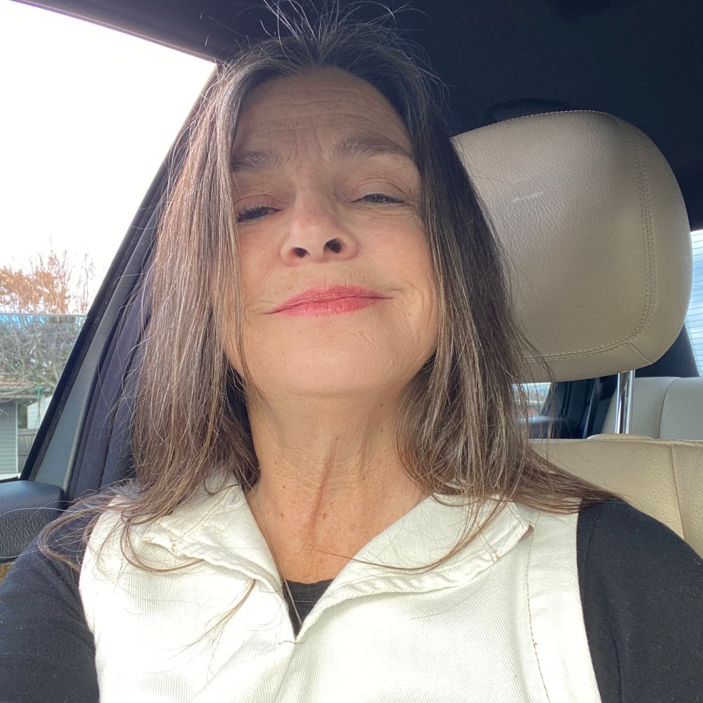 lisatellstruth.bsky.social profile picture