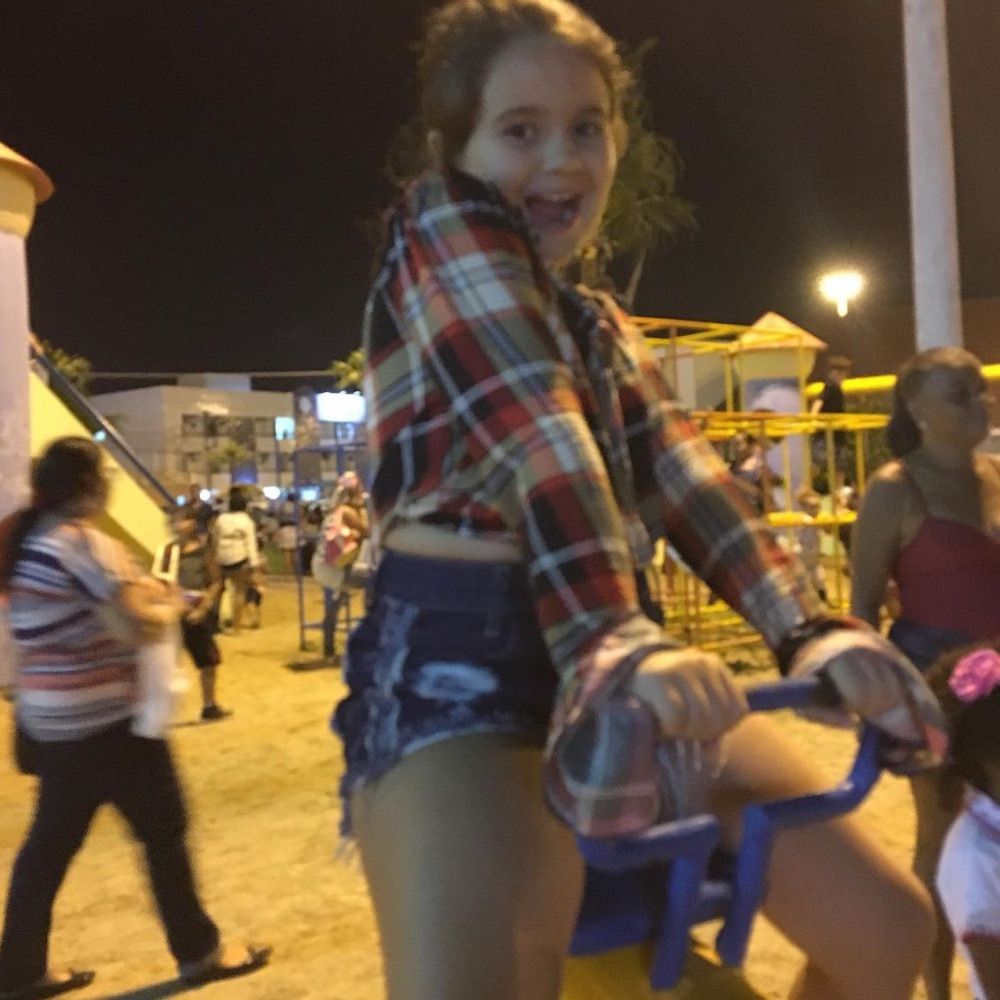 leticia caralho 