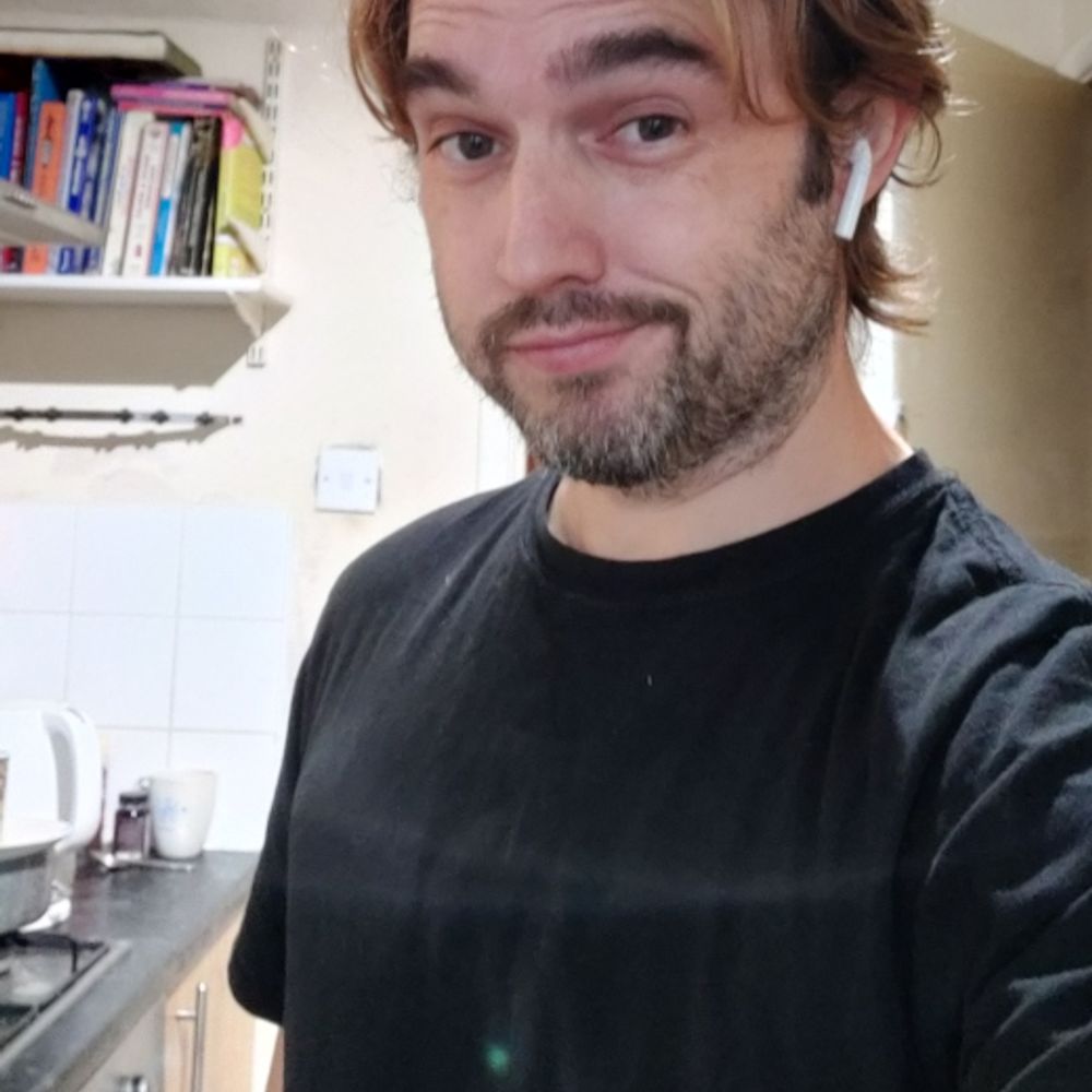 Mrzombieuk