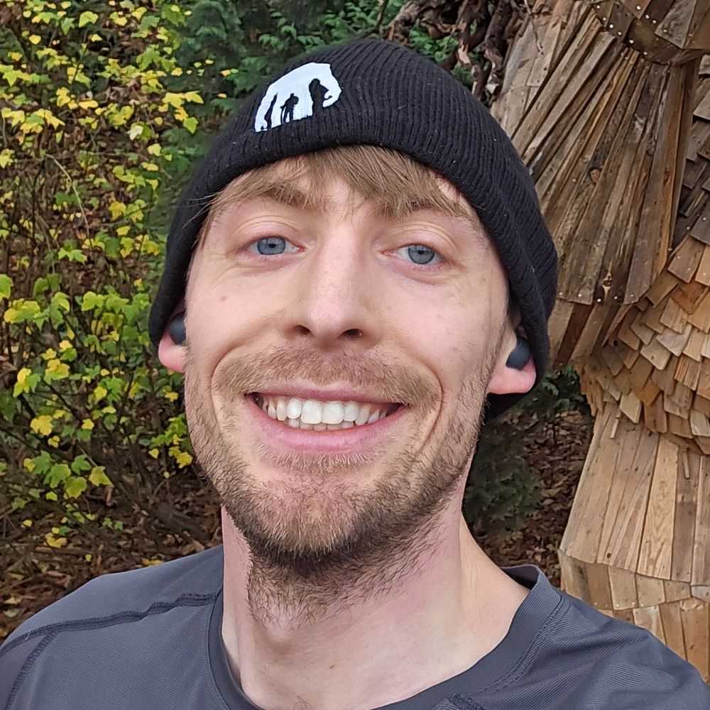 Ashton Macaulay (Author)