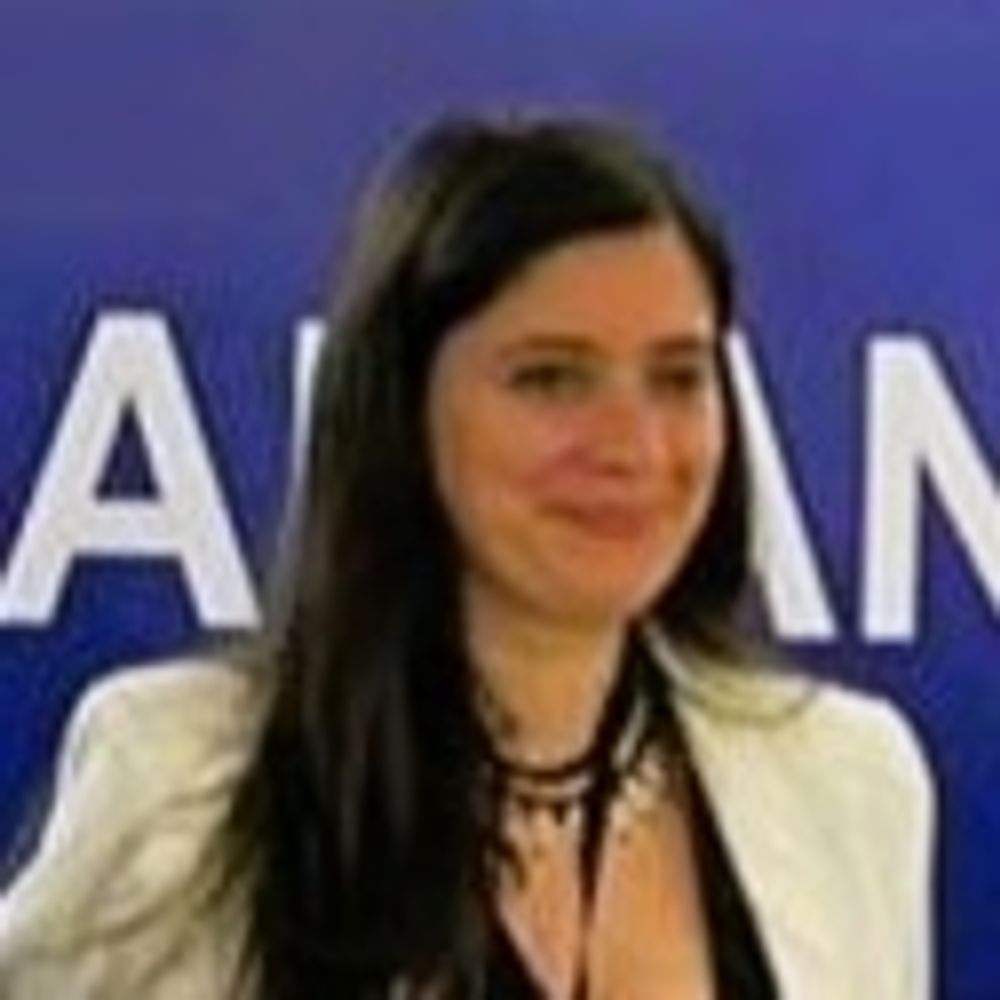 Ana Carolina Santos-Rocha
