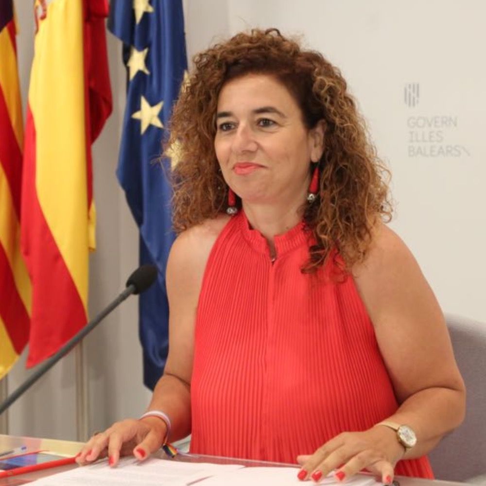Pilar Costa Serra