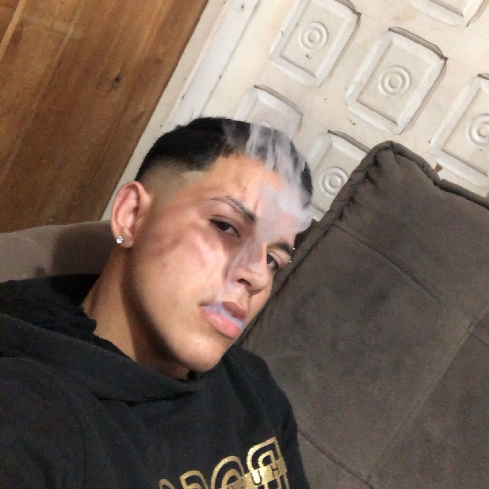 Cr