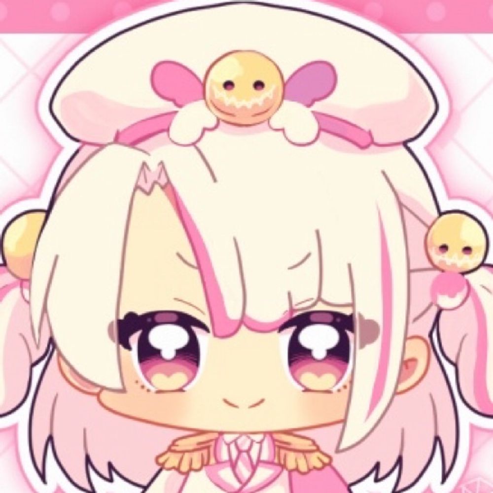 新倉マカロ