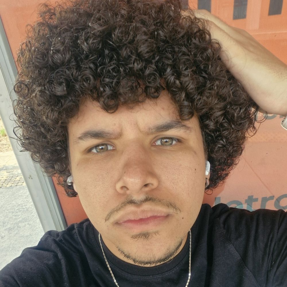 Lucas achou que era pagode 