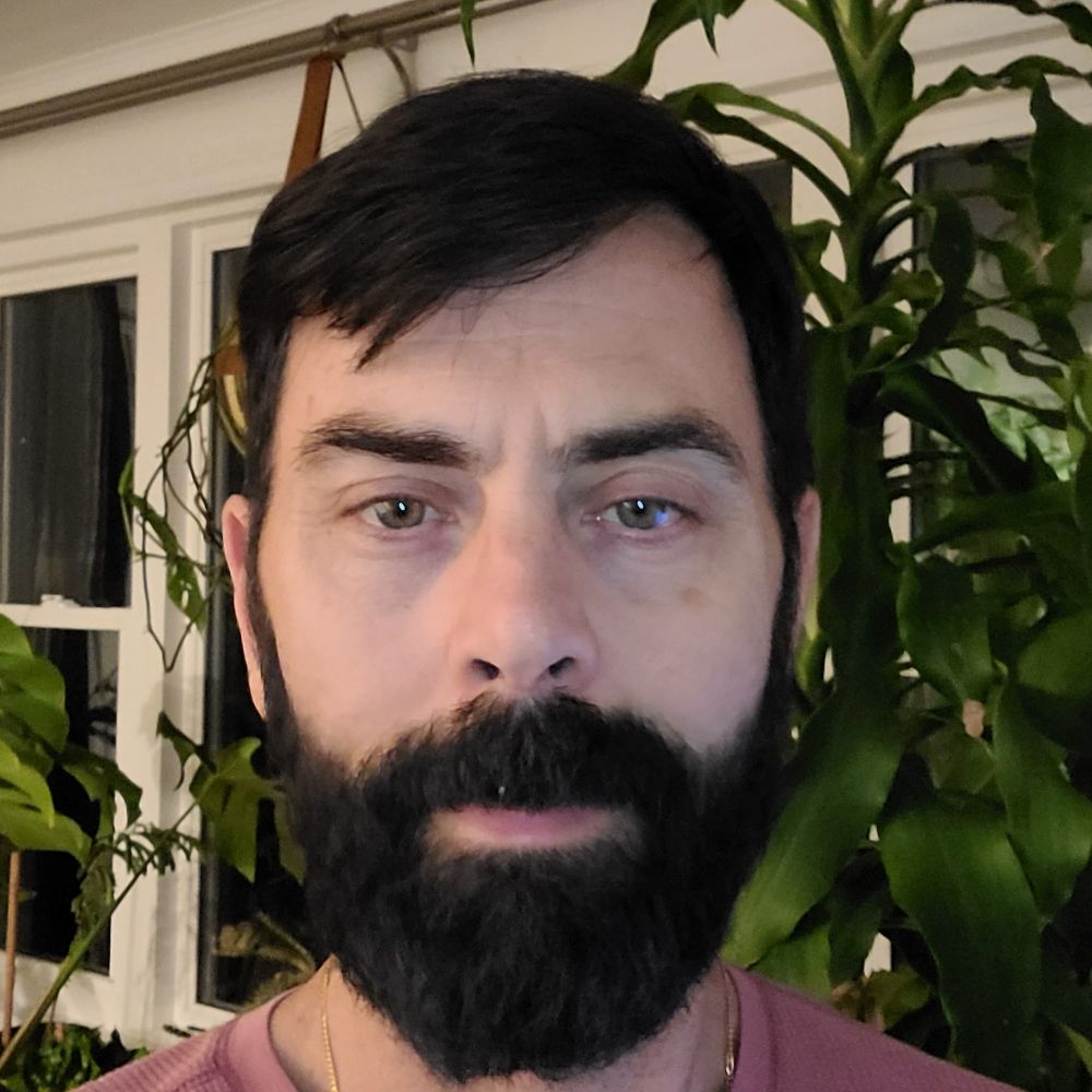 Dee