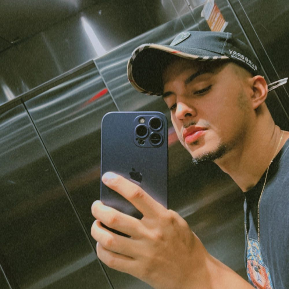 Lucas CFG