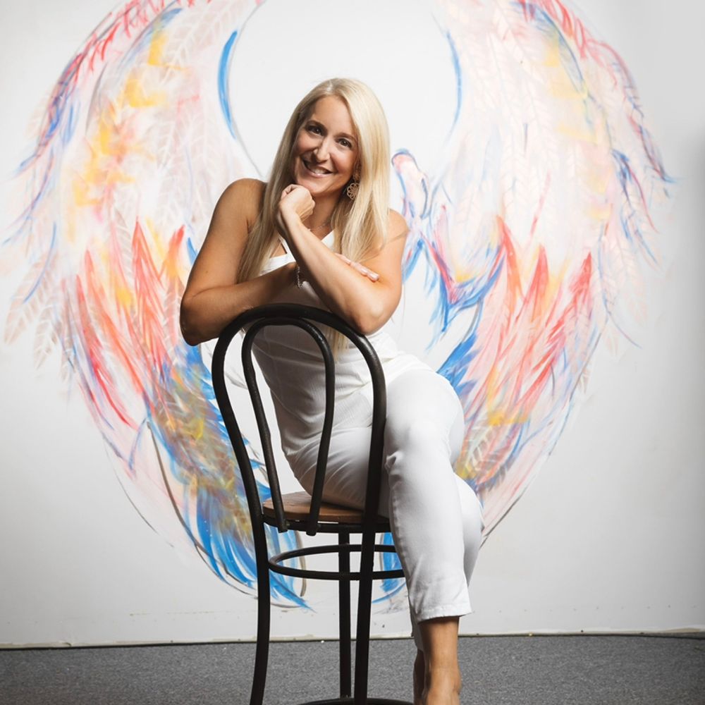 Psychic Medium Debbie Squizzero