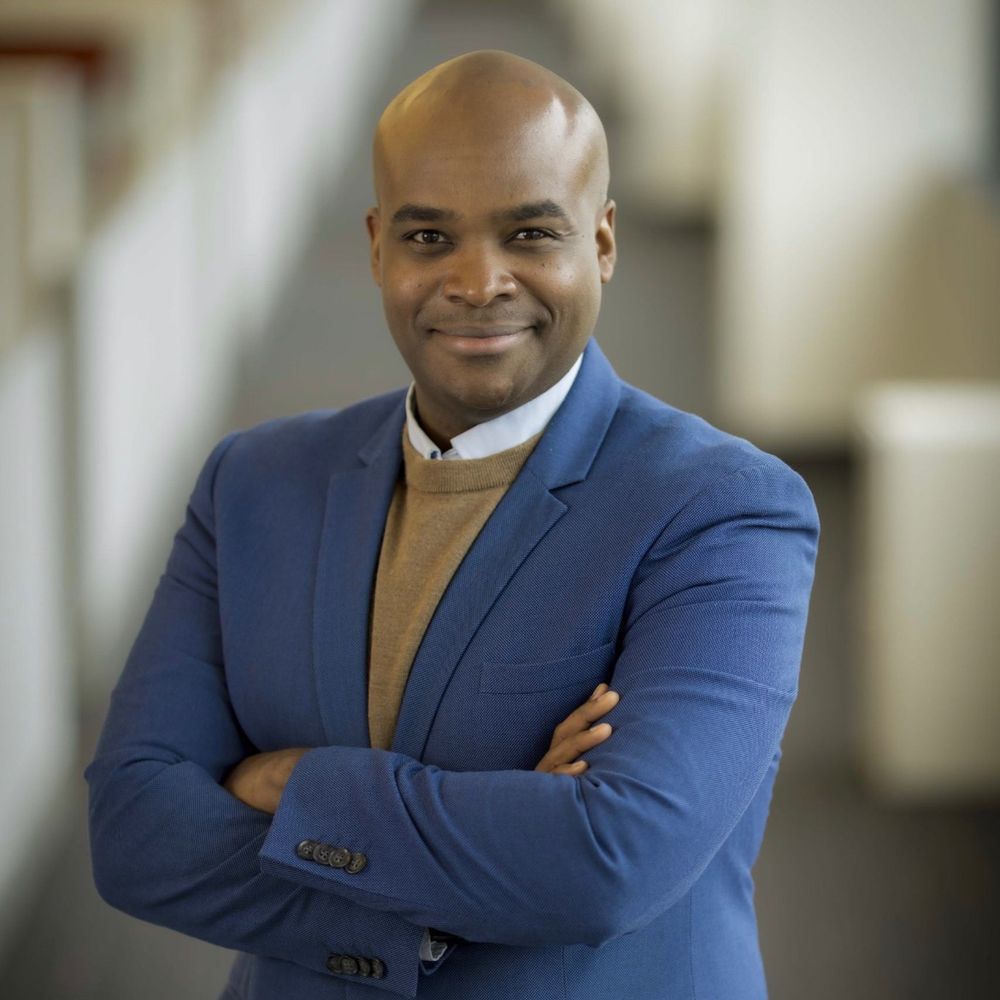 Michael Vinson