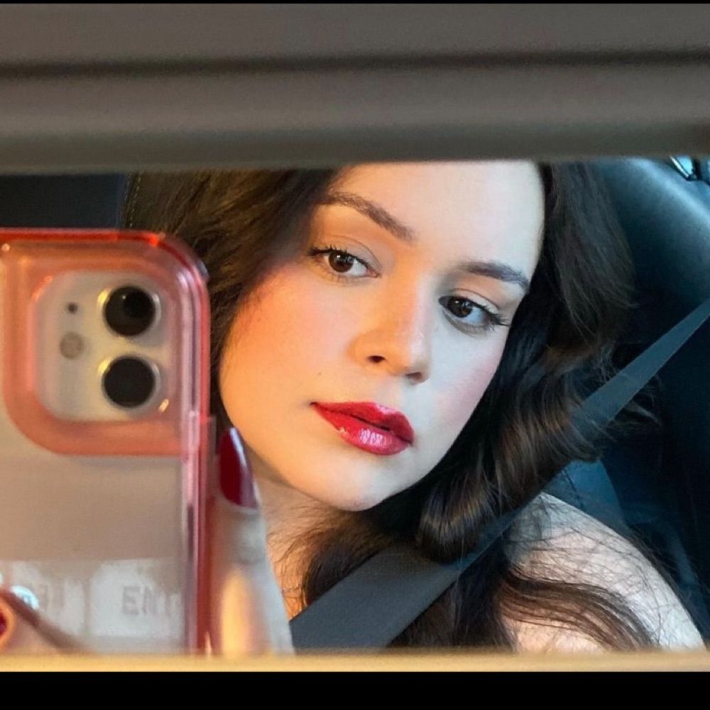 tialla fernandes