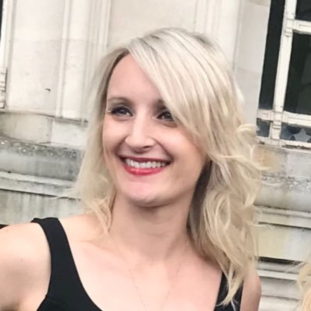 Dr Cheryl McQuire