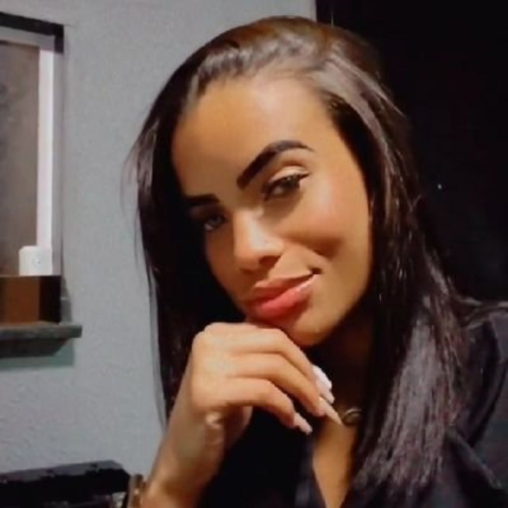 Juliana Souza 