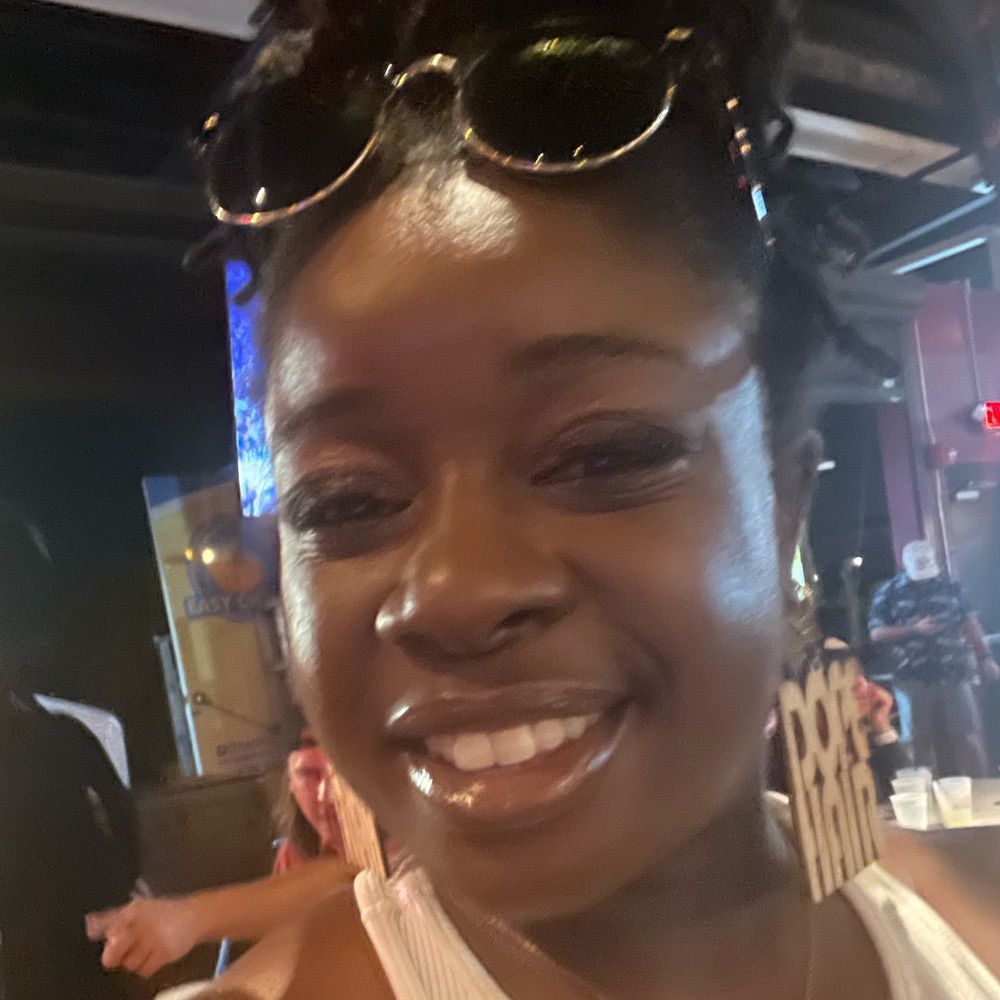 Dominique 🐝