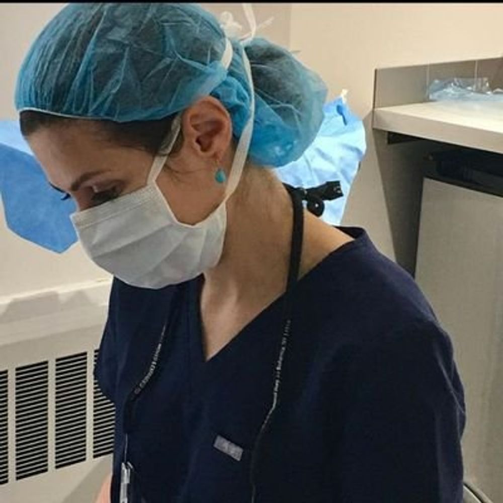 Dr . Helena Heanven 