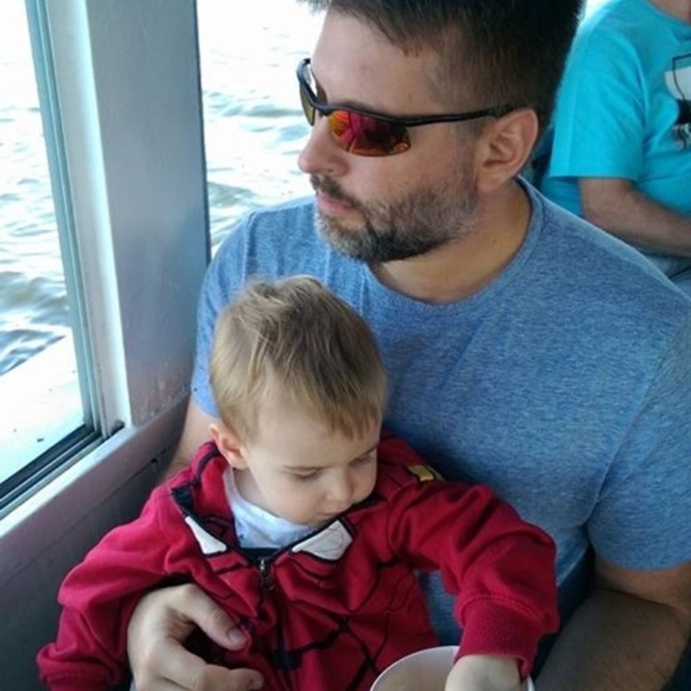 Greg Tinkler 🚝 🐒 🧠 🔬 🚀 🌌 🛰️ 🌎 🥊