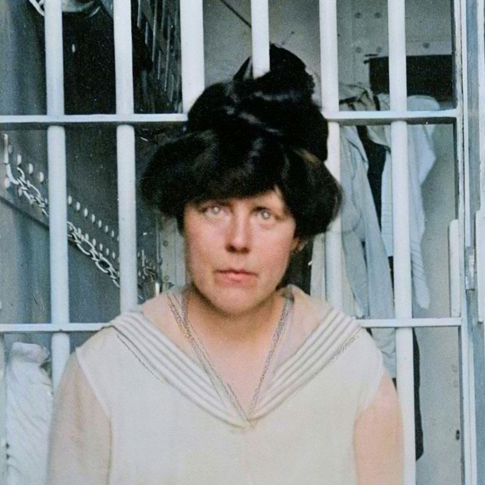 lucyburns.bsky.social profile picture